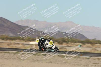 media/Nov-01-2025-CVMA (Sat) [[fc0f7531b8]]/Race 13-Femmewalla-Femmewalla UL/